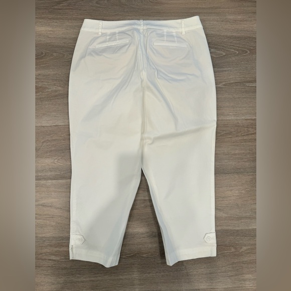 Talbots Perfect Crop Pant Curvy Fit White Size 12P - Picture 4 of 10